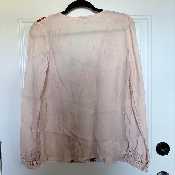 Sun Dance Embroidered Floral V-Neck Blouse - Picture 3 of 5